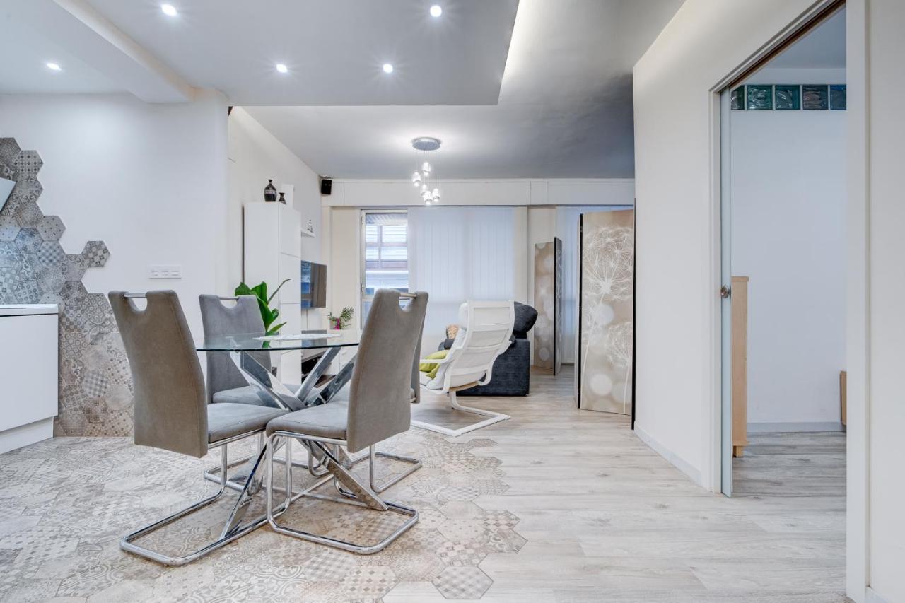 Precioso Apartamento Cercano Al Mar, Parking, 4 Pax Χονδαρρίμπια Εξωτερικό φωτογραφία